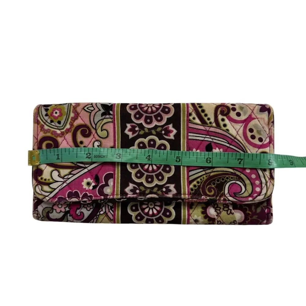 VERA BRADLEY Very Berry Paisley Magnetic Lock Wallet *READ* Pink Green Ivory